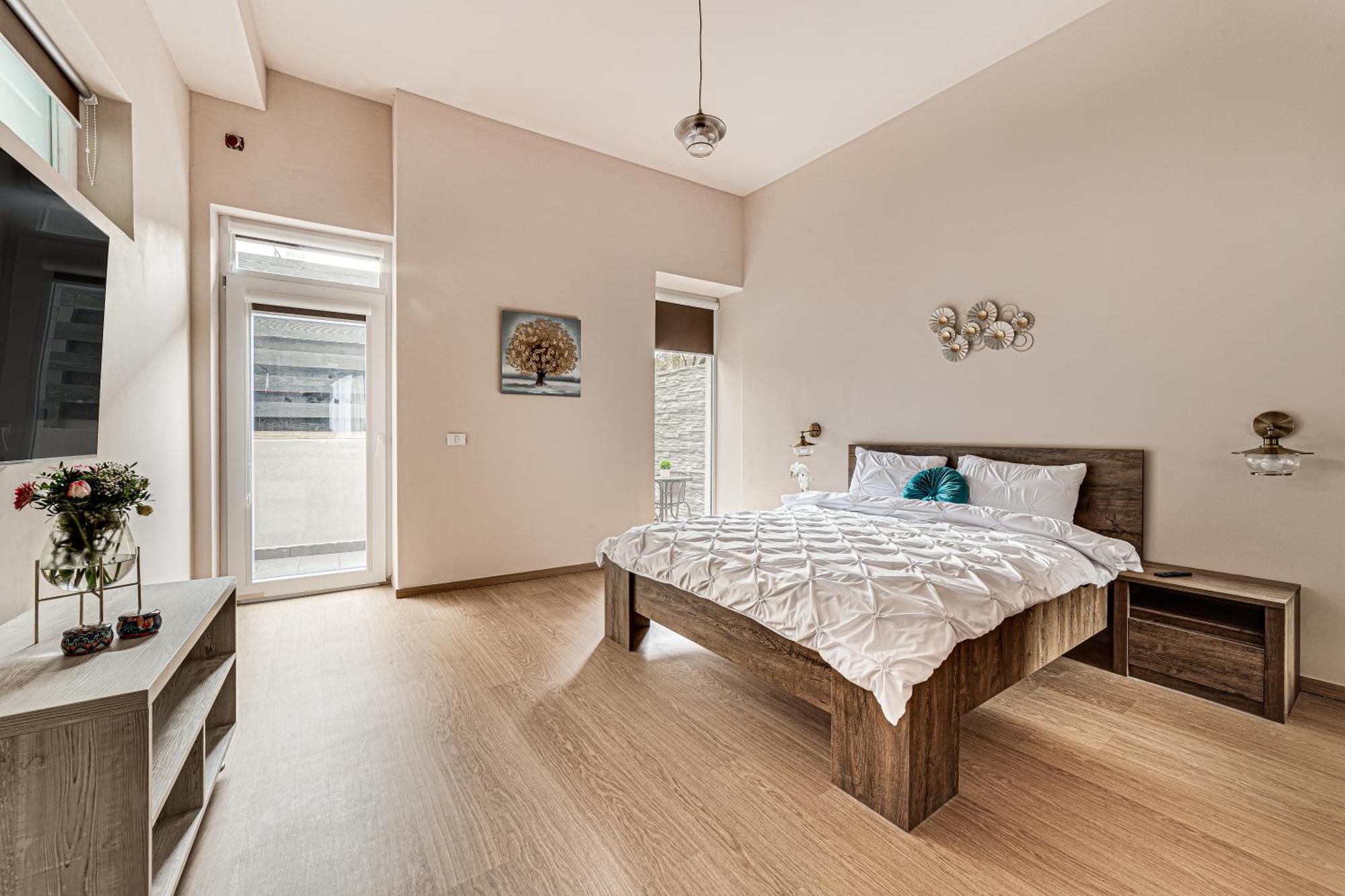 Ari Central Grand Apartments - Luxurious Stay Arad Luaran gambar